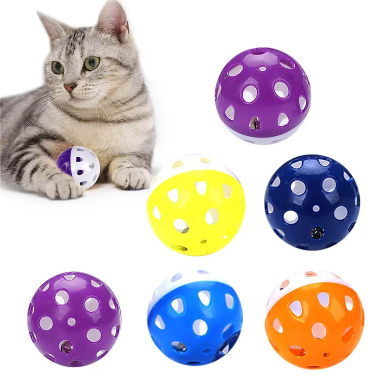 Hot sale funny patchwork color safe non-toxic plastic hollow cat toy ball with bell