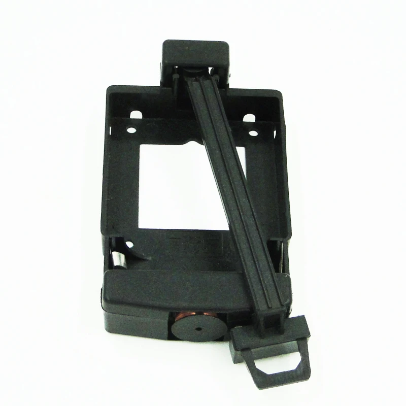 Настенные часы маятниковый