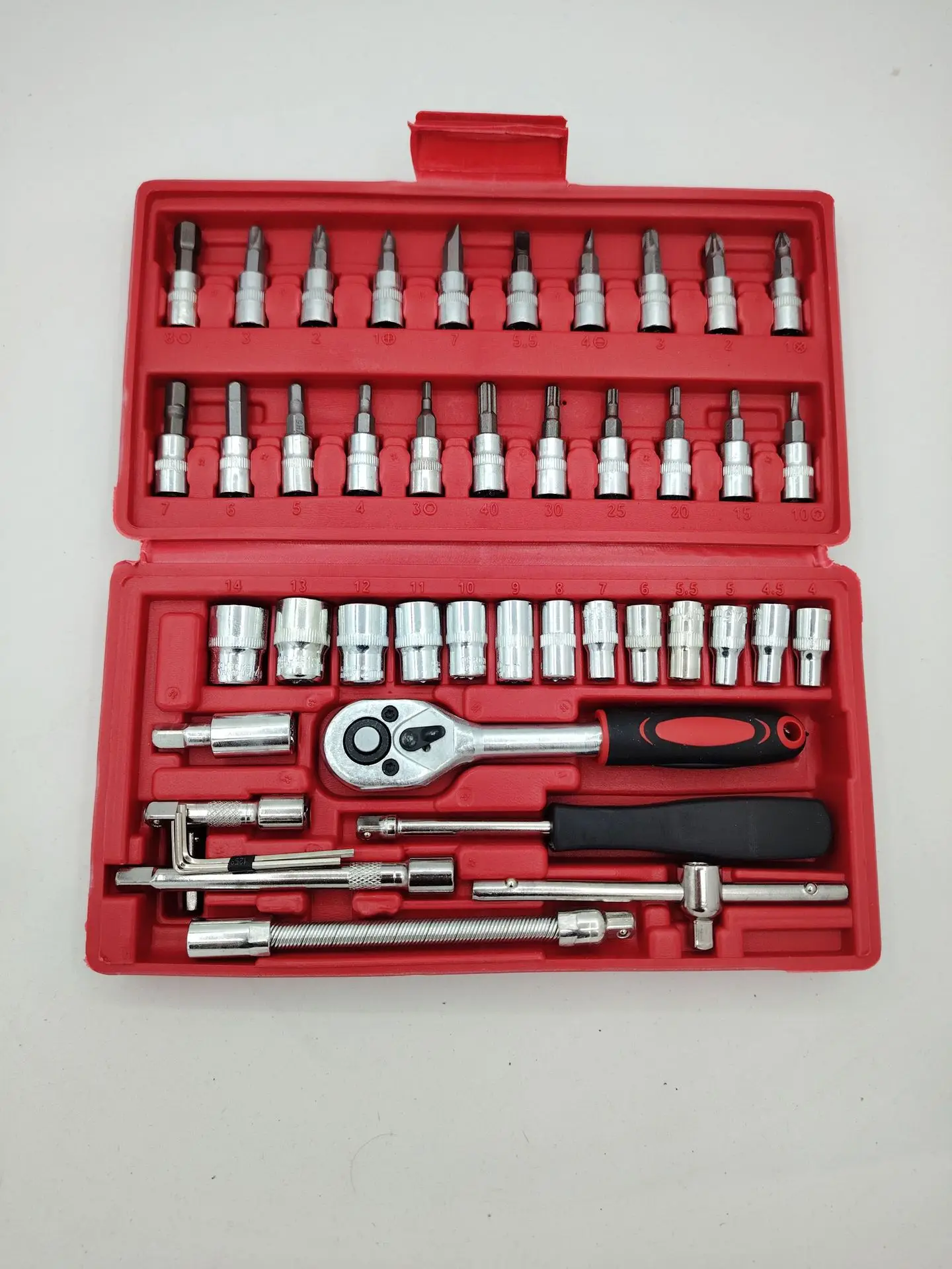 Quick small fly auto repair vehicle maintenance ratchet wrench combination box 46 sets of tool socket wrench