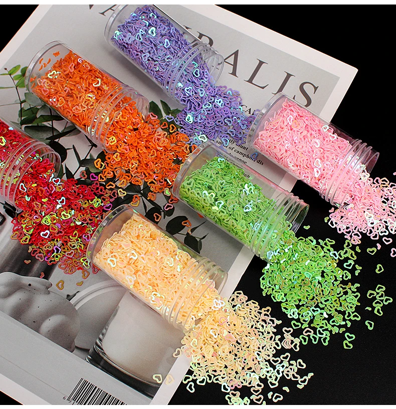 High Quality Multi-color Diy Clothing Loose Heart Shaped Sequins Wholesale Diy Craft Laser PVC Sequins