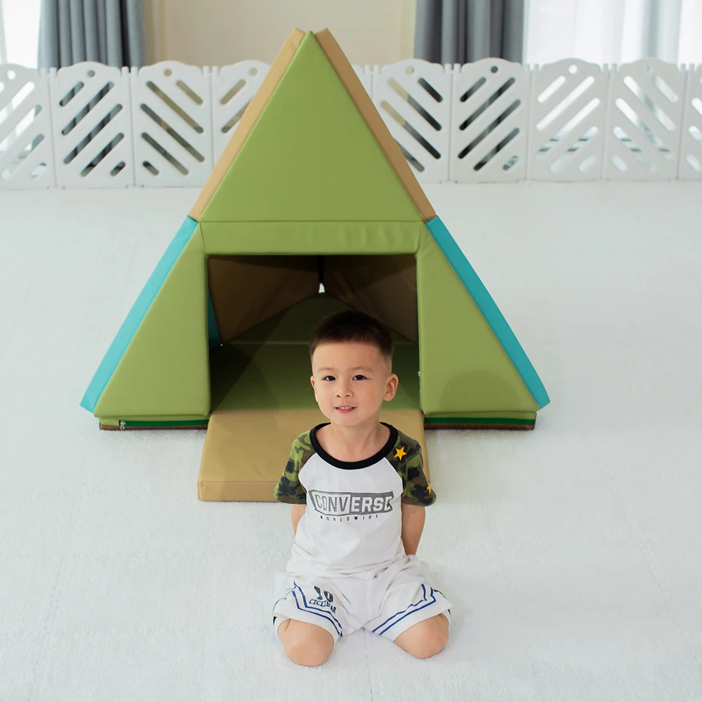 New Design Outdoor Folding Plush Play Mat for Kids Non-Toxic Baby Playground Mat