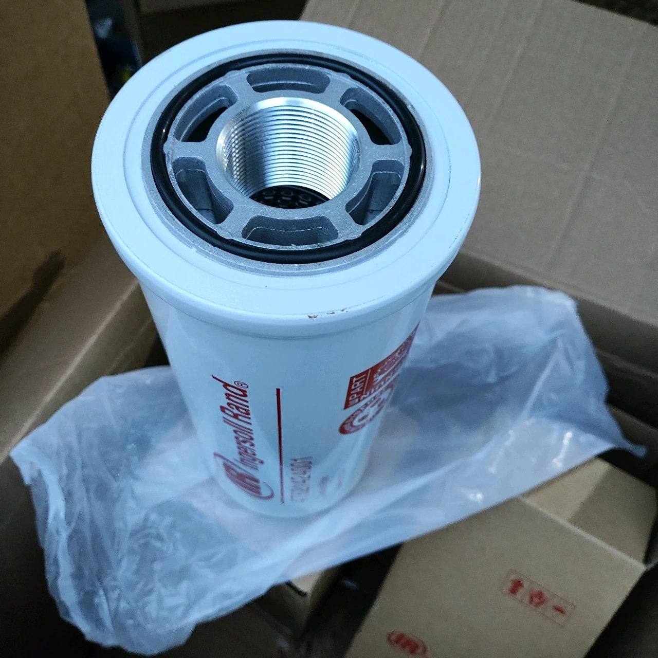 Ingersoll-Rand air compressor spare parts 48957724 High pressure oil filter high quality