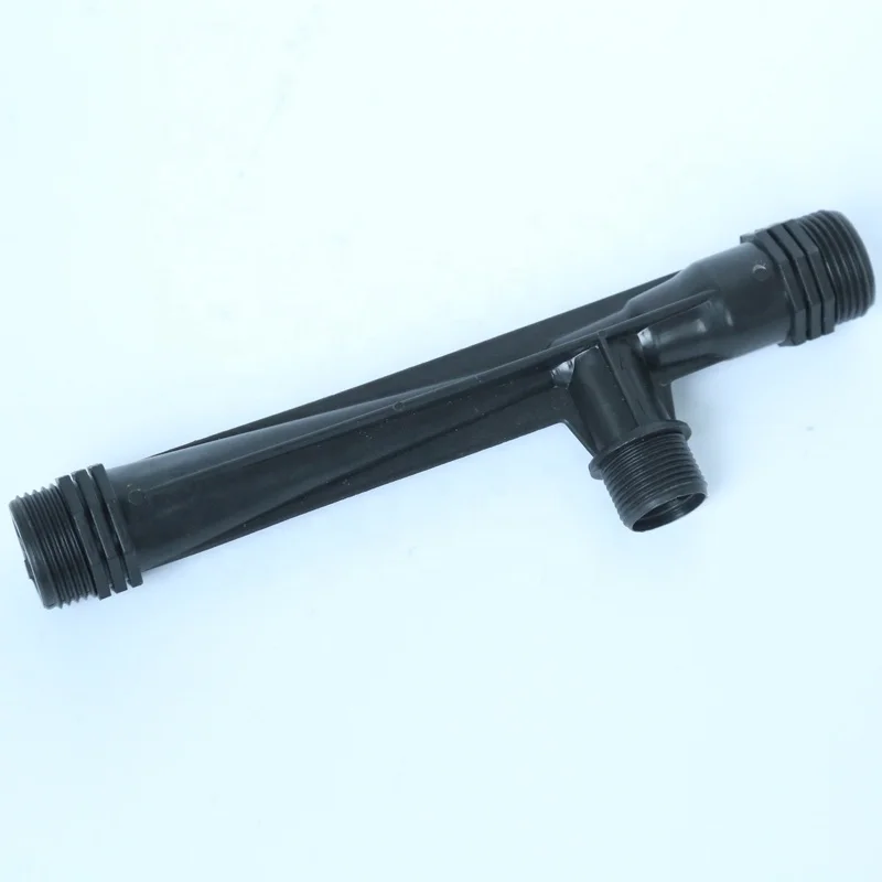 Garden fertilizer device, a set for venturi fertilizer device with hose and vale, adjustable