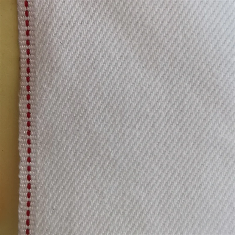 Красная джинсовая ткань selvedge в белом цвете для джинсов