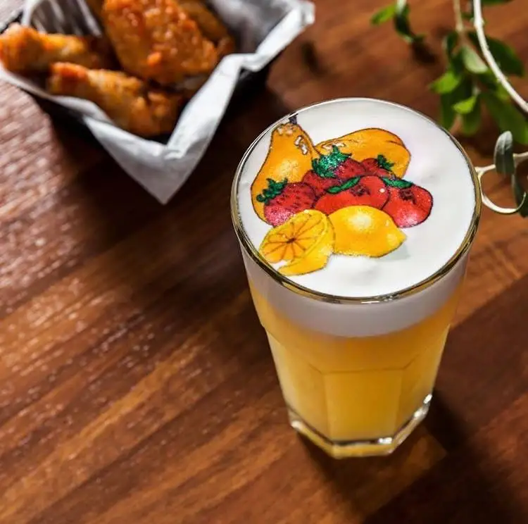 Wifi coffee printer equipped with tablet fashion appearance and small size is the best choice for consumers