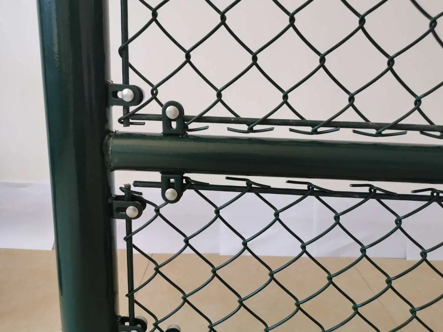 PVC coated galvanized wire braided Basketball court 50ft chain link fencing Chain Link Fence for Garden