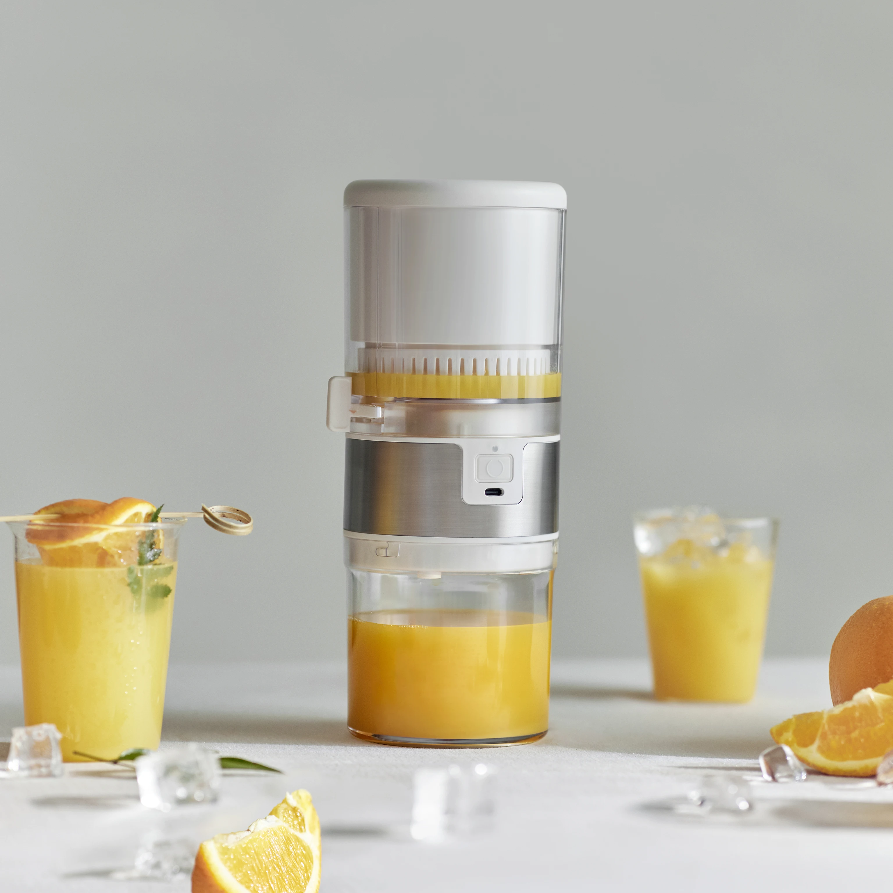 Portable Small Fruit Orange Press Juicer Extractor Squeezer Portable Electric Fresh Slow Juice Citrus Juicer Machine