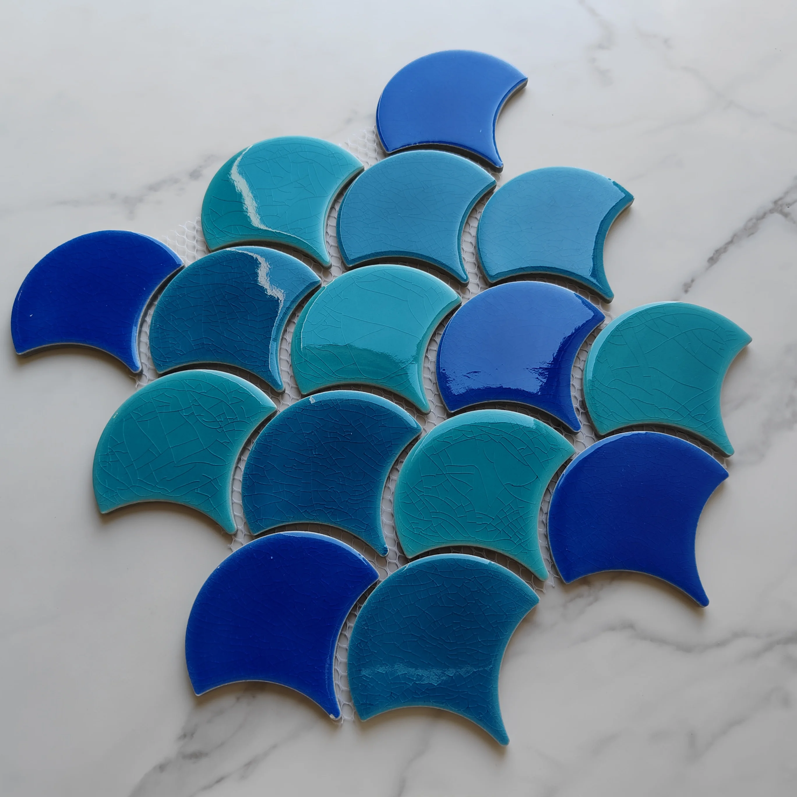 Hot Sale Blue Blues Fish Scale Fan Glossy Crackle Bathroom Backsplash Shower Ceramic Mosaic Tile