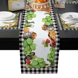 New Commodity Custom Printed Red Christmas Holiday Dining Table Runner
