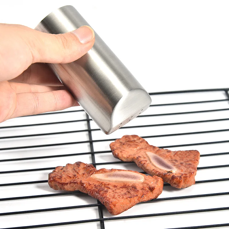 Customized design stainless steel salt and pepper shaker small grinder salt shaker bottle