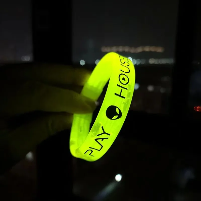 Promotional gifts silicone led bracelets custom logo silicone wristband luminous glowing glow event silicone wristband