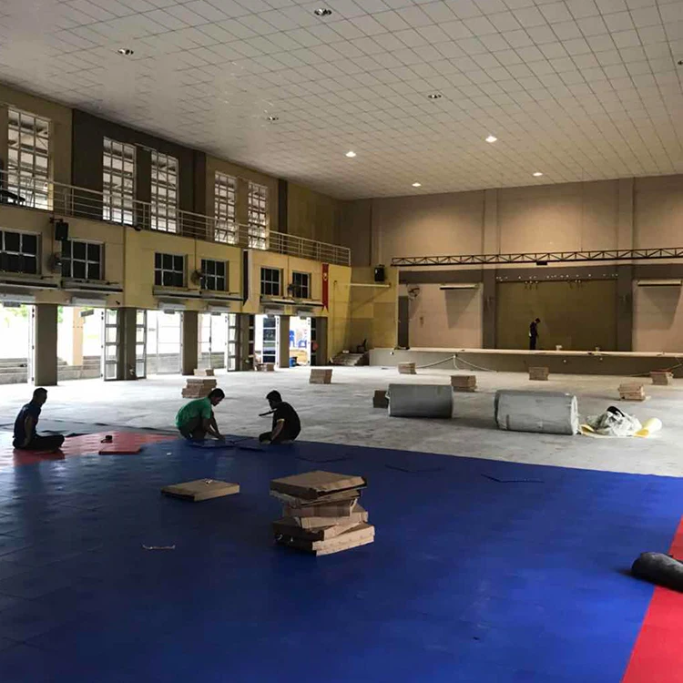 Industrial Warehouse Flooring/Heavy Duty Workshop Floor/Durable Interlocking Vinyl Garage Plastic PVC Floor Tile For Gym