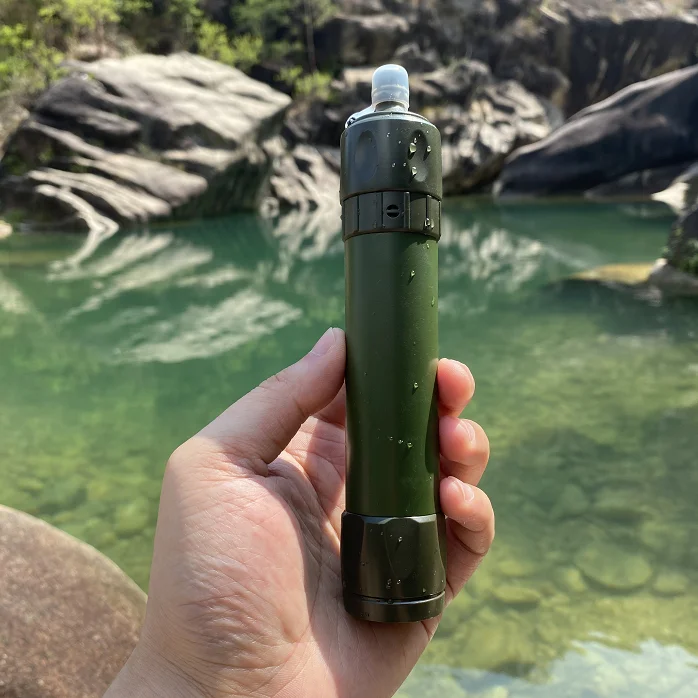 NEW Personal Water Filter Straw, Mini Water Purifier Survival Gear for Hiking, Camping, Travel and Emergency Preparedness