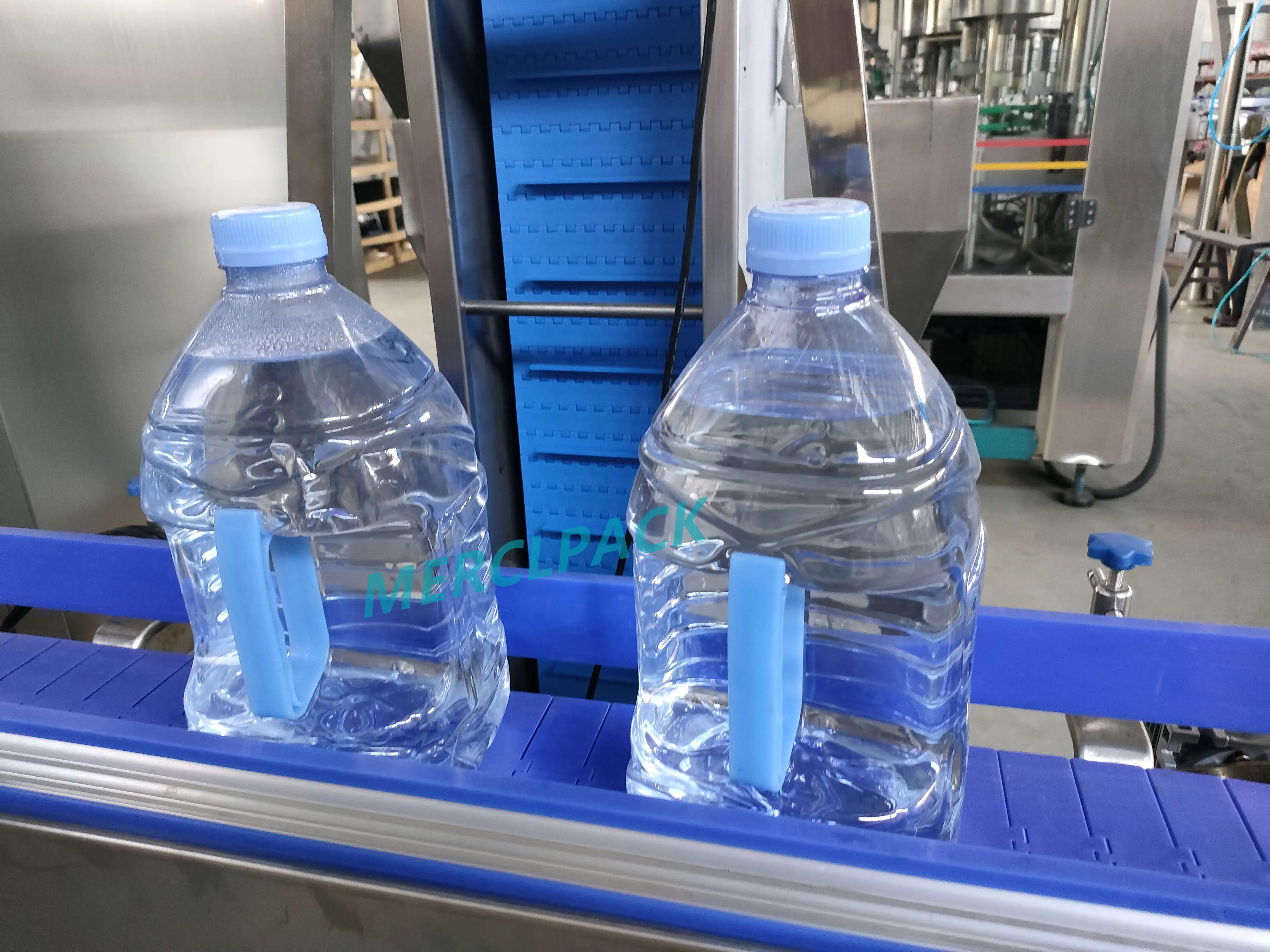 Small Automatic 3L 5L Big PET Plastic Disposable Bottle Pure Mineral Drinking Still Water Liquid Filling Machine Production Line