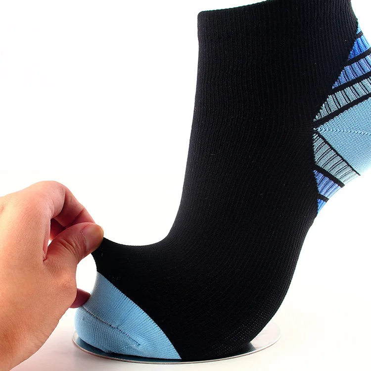 Customised Logo Athletic Badminton Socks Comfortable Ankle Sports Table Tennis Socks
