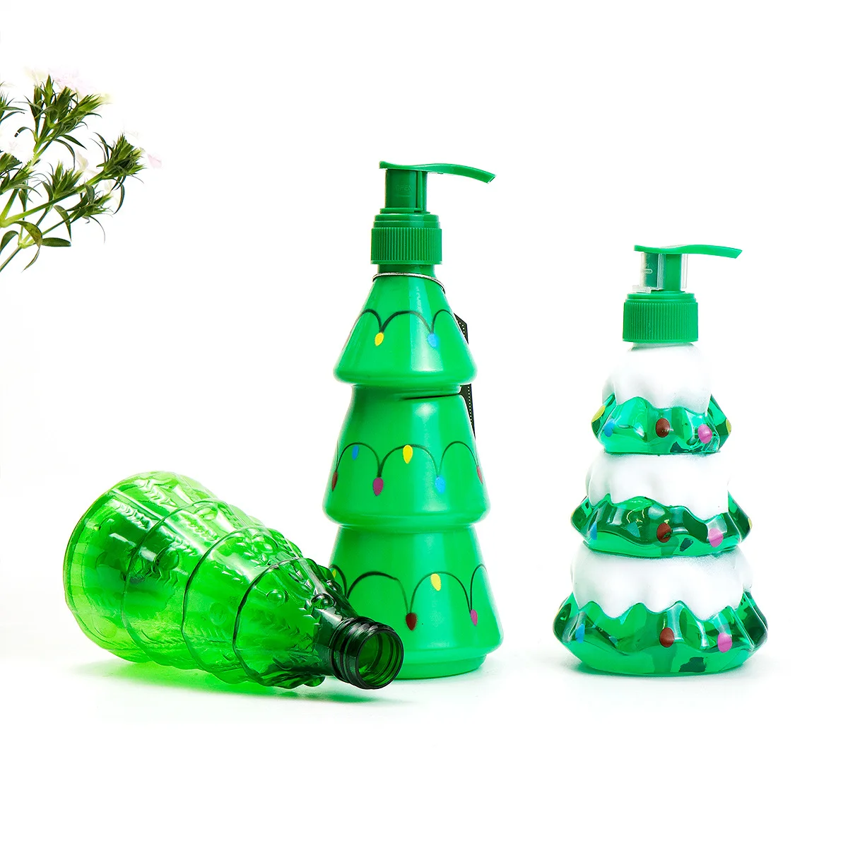 High Quality 320ml PET Christmas Tree Shape Bottle Empty  Shampoo Body Lotion Pet Plastic Bottle For Kid And Christmas