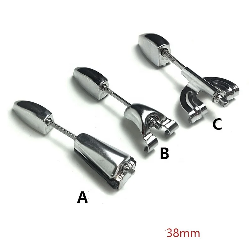 Fixed drum ear with ring on the frame set snare drum lugs