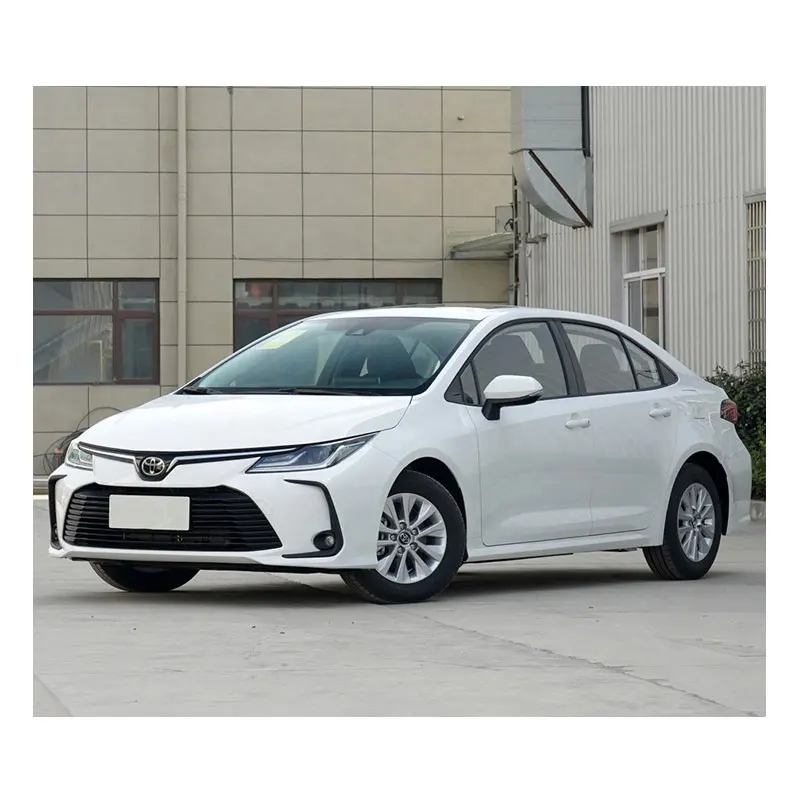 Подержанный онлайн бензиновый автомобиль 4 места 5 дверей Toyota Corolla 2020 2021 автомобили подержанные дешевые