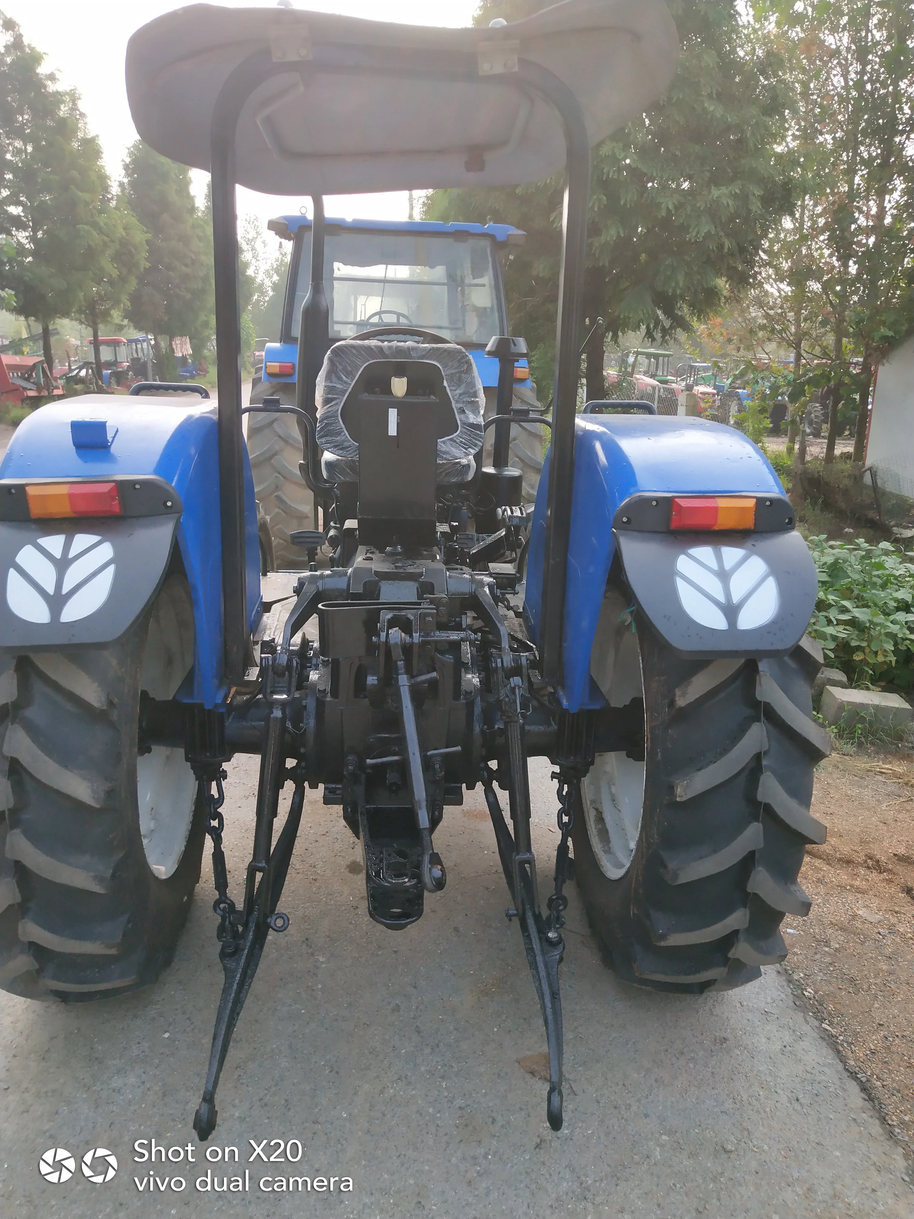 Hot selling new holland 704 tractor farm for 4wd used mini tractors with CE certificate