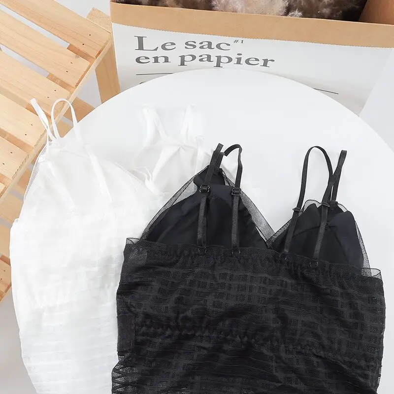 Summer girls bralette top strapless short beautiful back Cup vest tube top Wireless Bra large v-neck women lace chest wrap