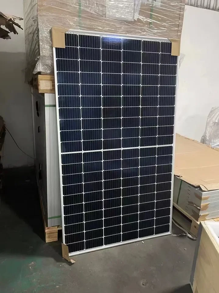 Bifacial Solar Panels Canadian BiHiKu7 CS7N 640W 645W 650W 655W 660W 665W 670W Solar Panels Power
