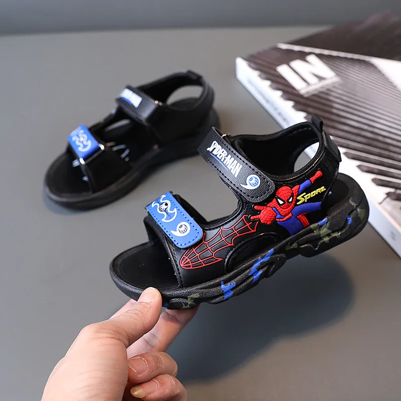 Новые детские дышащие пляжные сандалии Superhero с мягкой подошвой