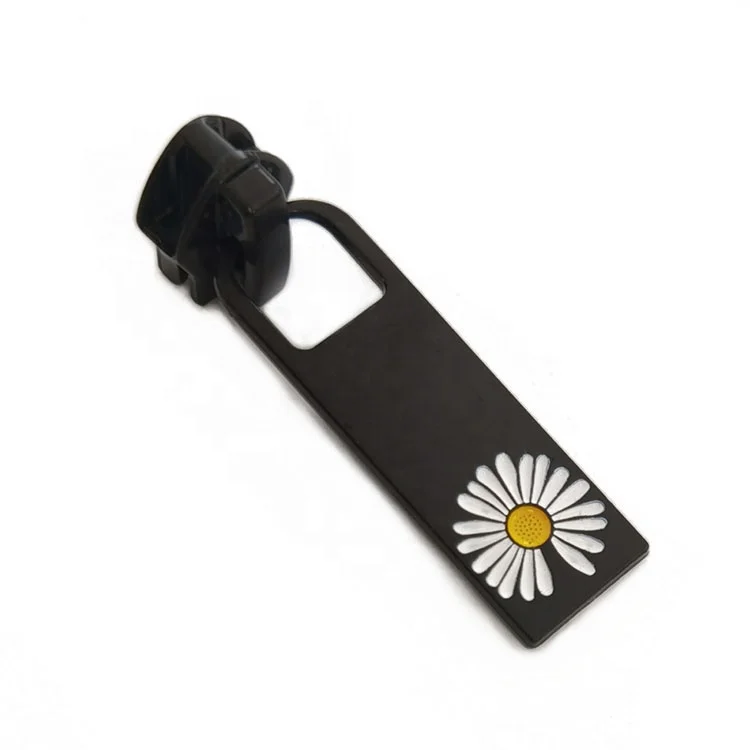 New Arrival Custom Flower Shape Metal Pullers Zipper Sliders Logo Enamel for Handbags