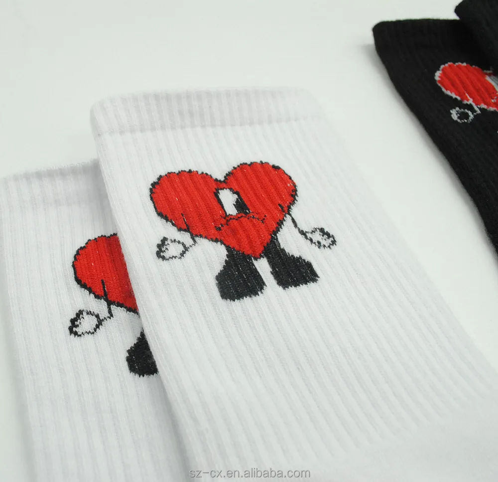 2022 fashion spring compression unisex adults men embroidery cotton bad bunny heart sock hosiery stockings men bad bunny sock