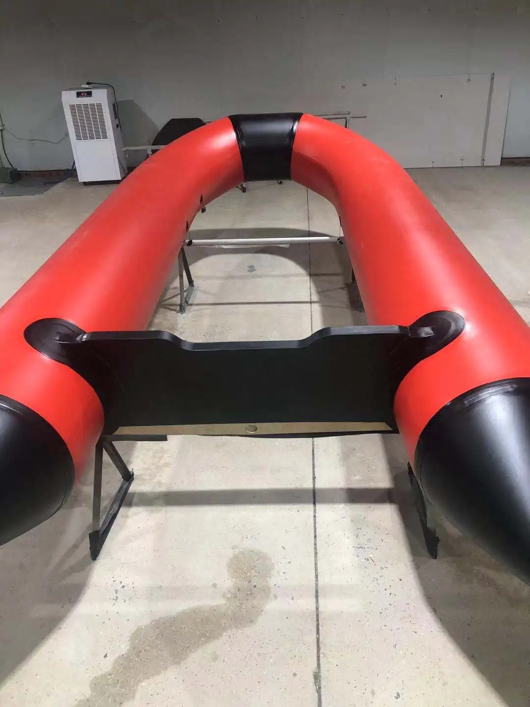 Inflatable boat  6-8 people PVC material boat Fishing kayak