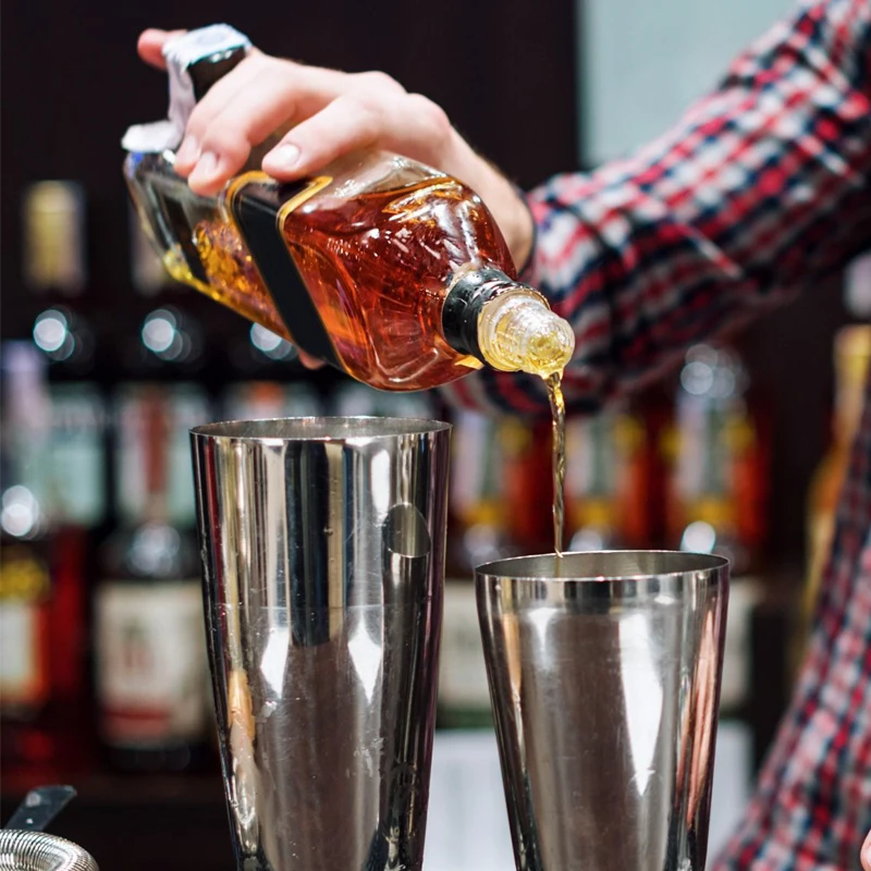 Hot Selling Portable Full Bar Tool Set With Stainless Steel Bar Accessories Kit Gifts Cocktail Shaker Set
