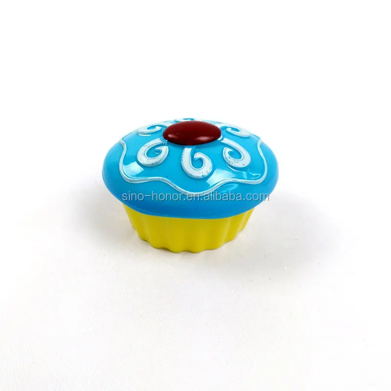 plastic cake-shaped pill box/candy box cake decorating