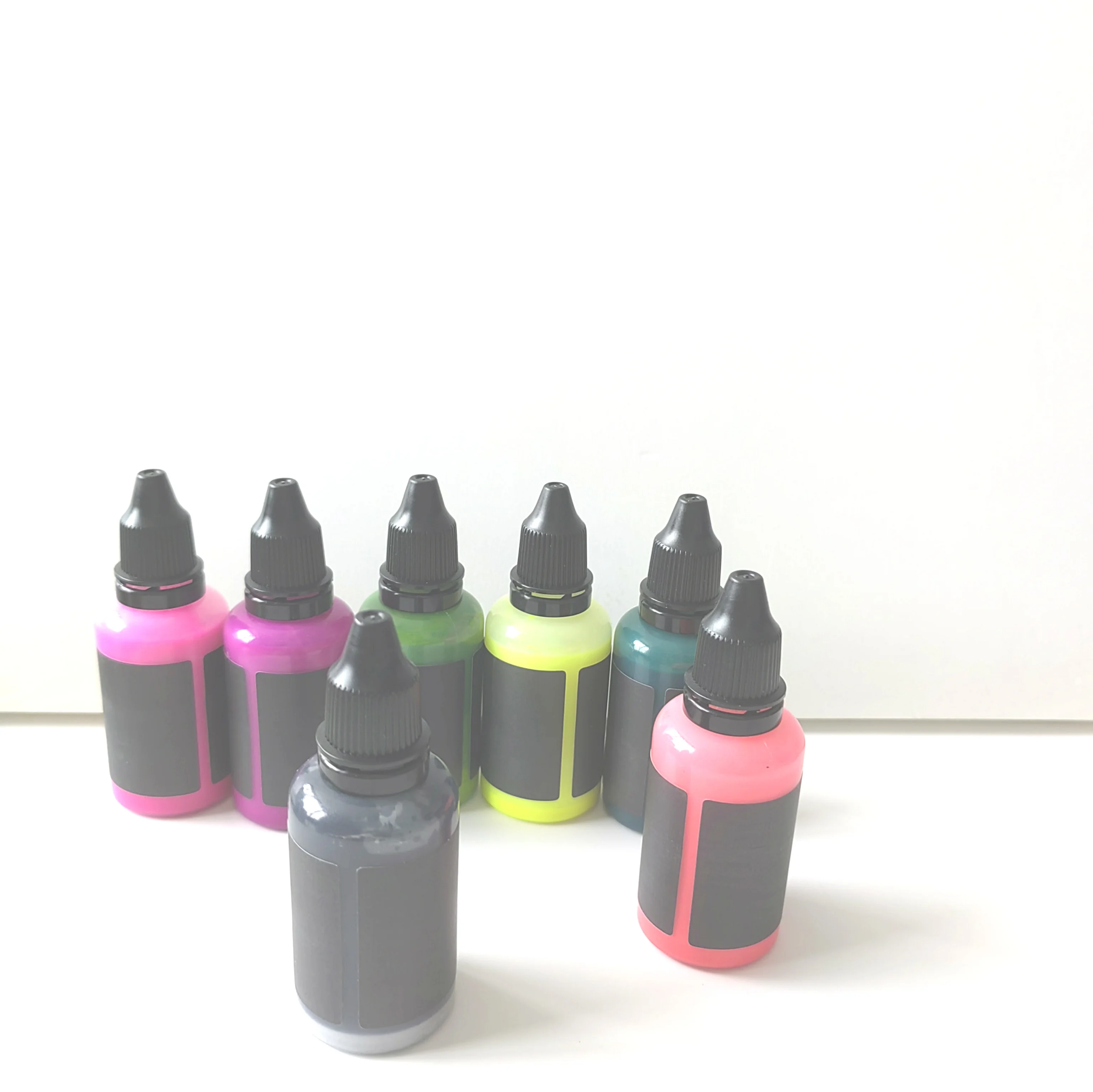 16 basic colors 8 neno colors  30 ml Airbrush Paints set for artist