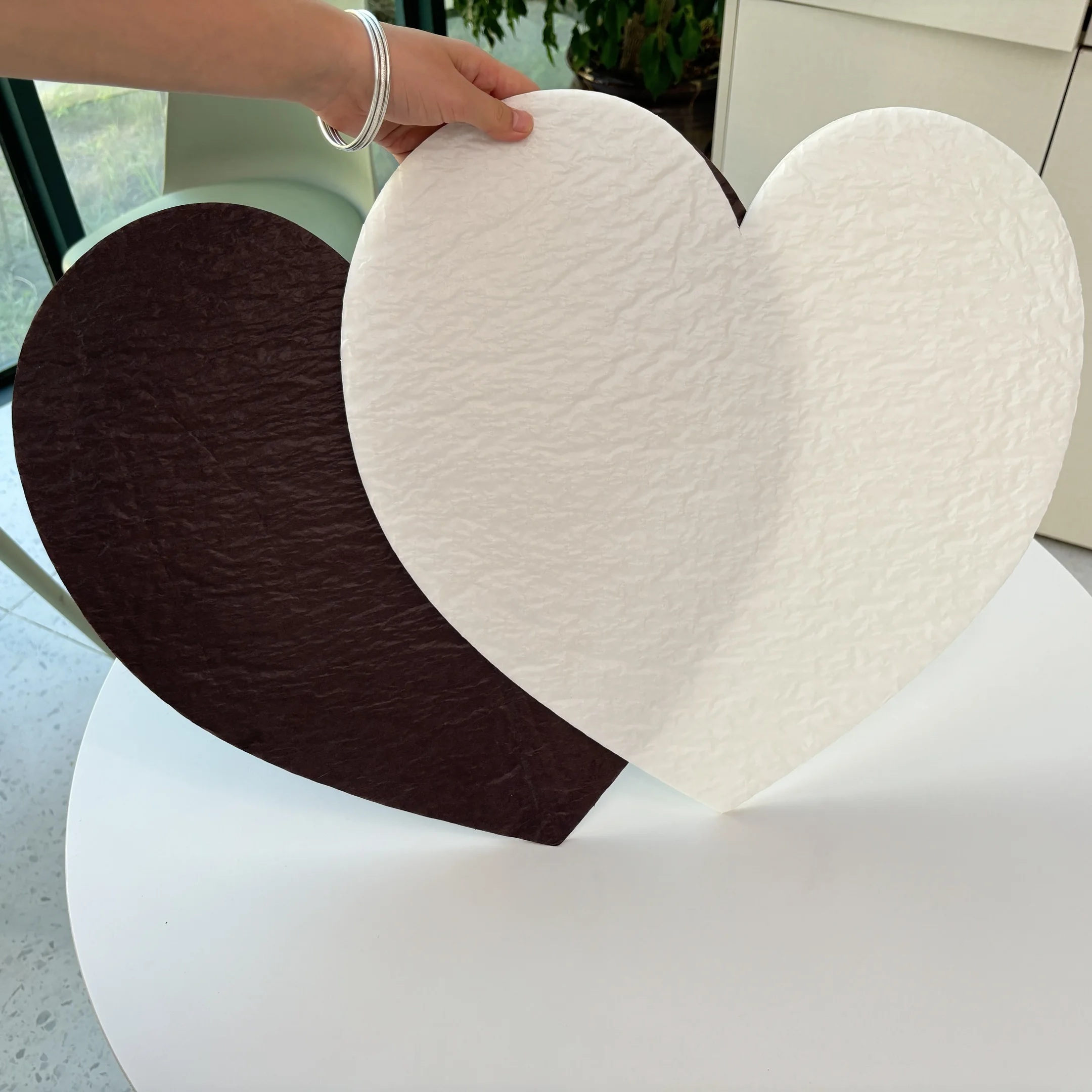 Wholesale Custom 5-Layer Food Grade Chocolate Paper Cushion Pads Protective & Cushioning Material for Candy Packing