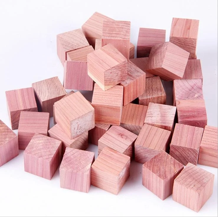 Hot sale Red Cedar wood accessories  audit Cedar Cubes