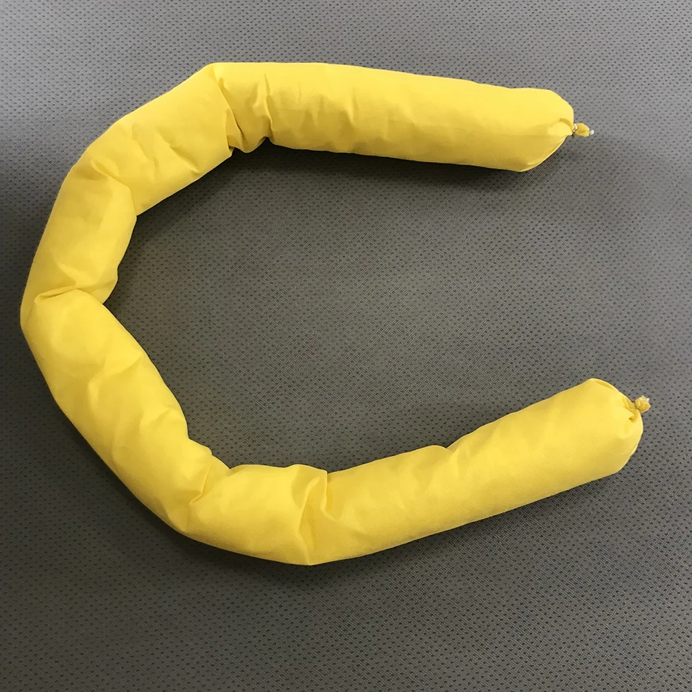 100% PP Liquid Diatomac Mat Industrial Hazmat Oil Absorbent Booms For Spill Control