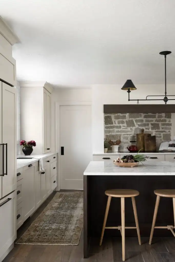 Vermont Modern Modular Kitchen Cabinets Lacquer Kitchen Designs Custom Solid AF-012 black and white design kitchen cabinetry