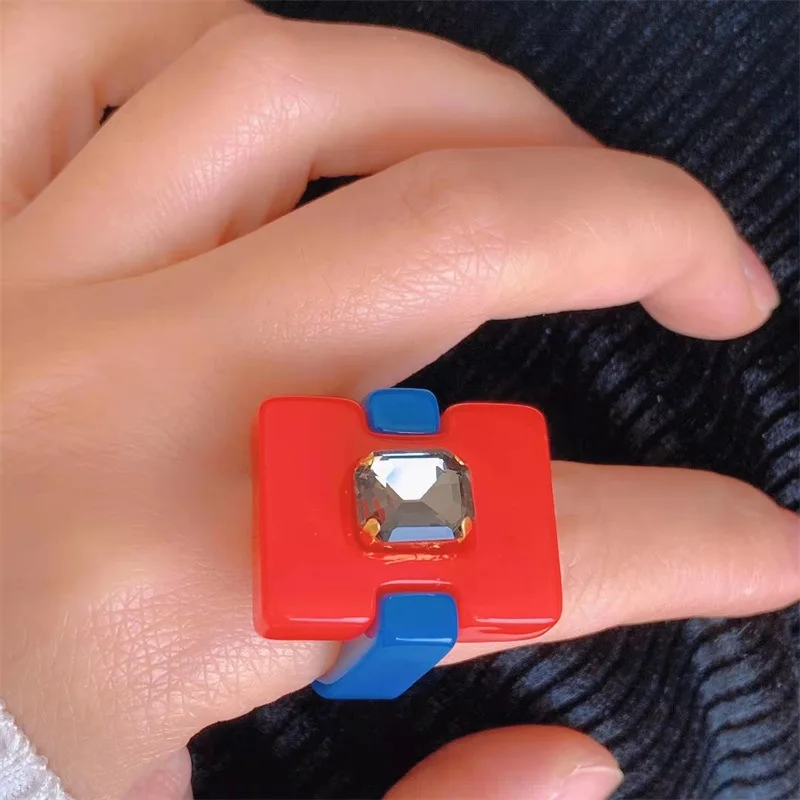 New Fashion Clear Geometric Big Resin Ring Wholesale Chunky Women Plastic Rings Crystals Rhinestones Rings Girls Jewelry