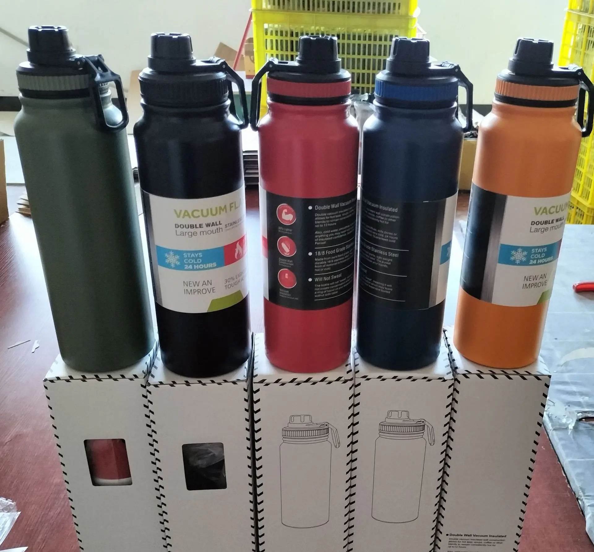 Hot Sell 0.6L 0.8L 1L Double Wall Stainless Steel Vacuum Insulated Leak Proof Thermos Water Bottles with Tea Filter  Custom Logo