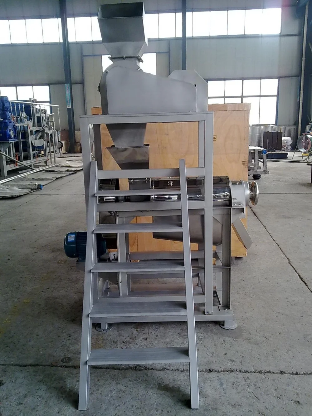 vegetable crush industrial to make natural juicing machine