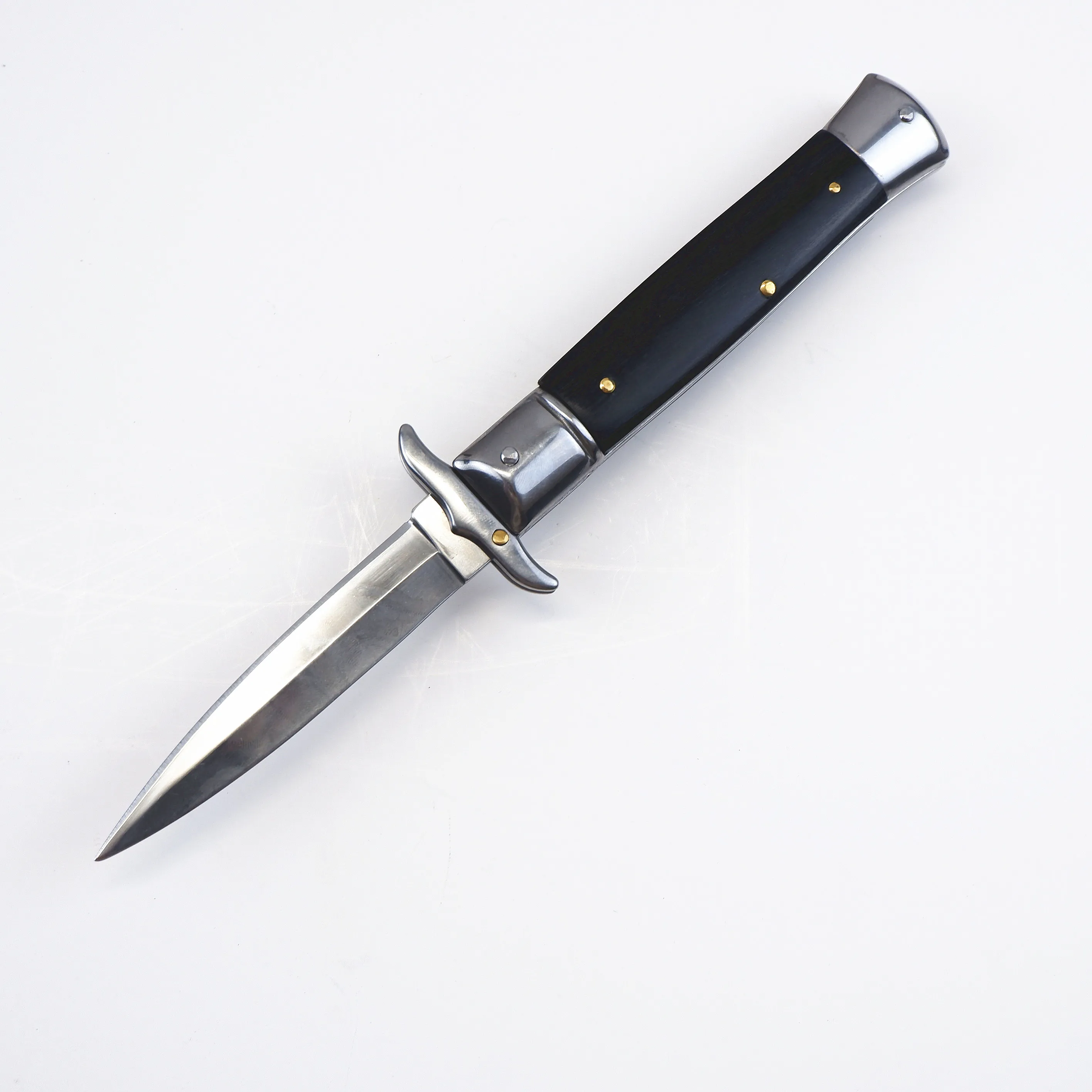 Factory Direct Sale Multifunctional Outdoor Pocket Knives Bushcraft Hunting Folding Knife