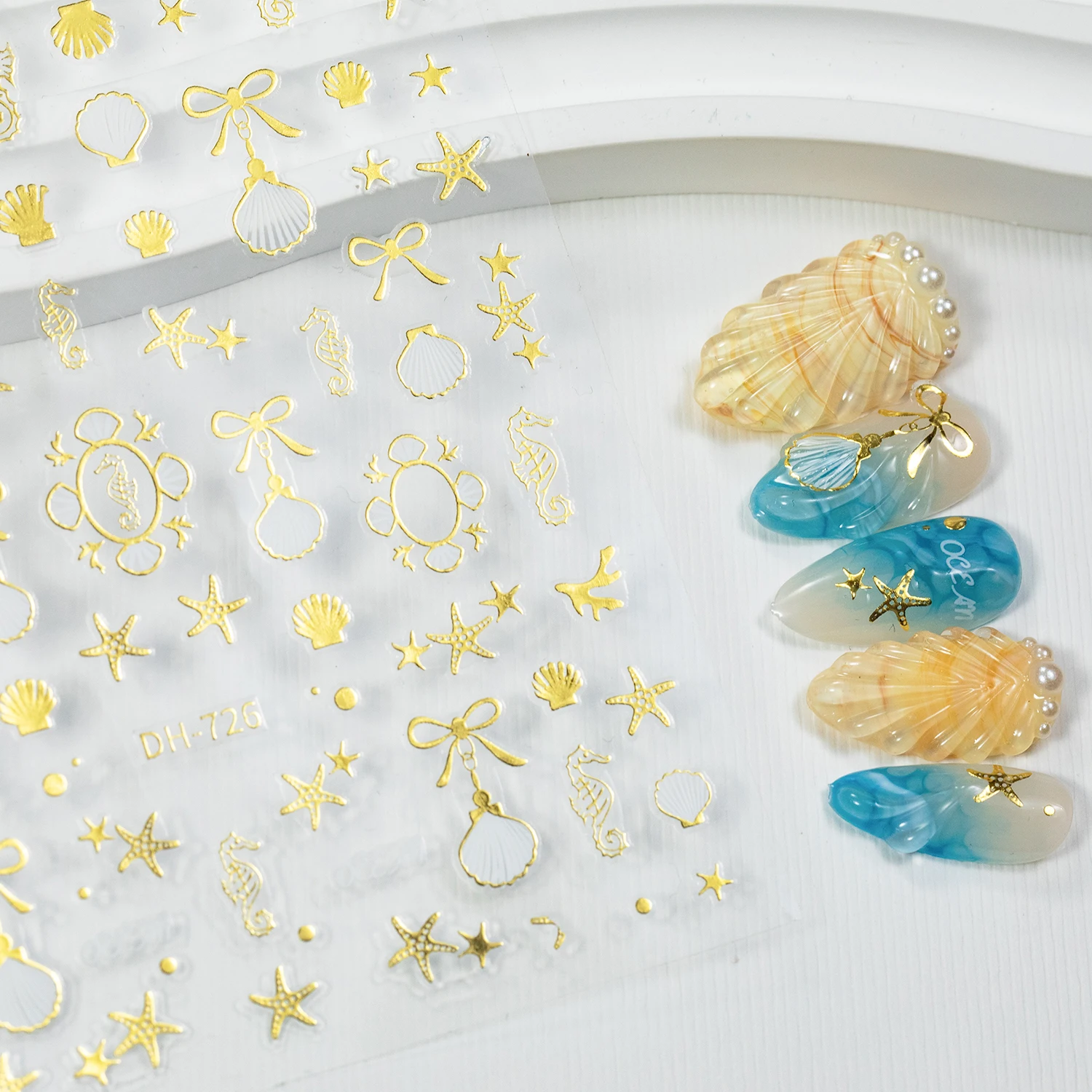 Customized Design laser Sticky Type Pixel Ultra Thin Waterslide shell Gold Silver Series Young Girl Style 5D Nail Stickers