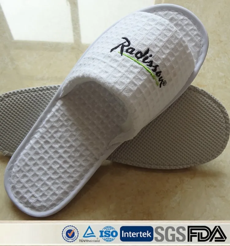 2020 Hot Selling Wholesale Hotel OEM Slipper With 6cm Sole