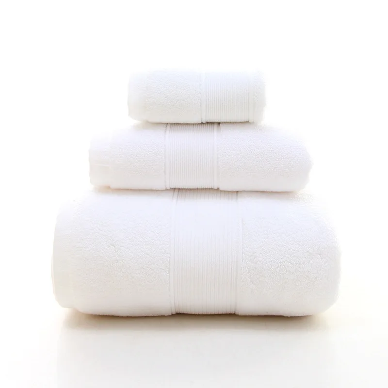 Hot selling manufacturers offer customized bath towels and square towels that are cheap and of good quality