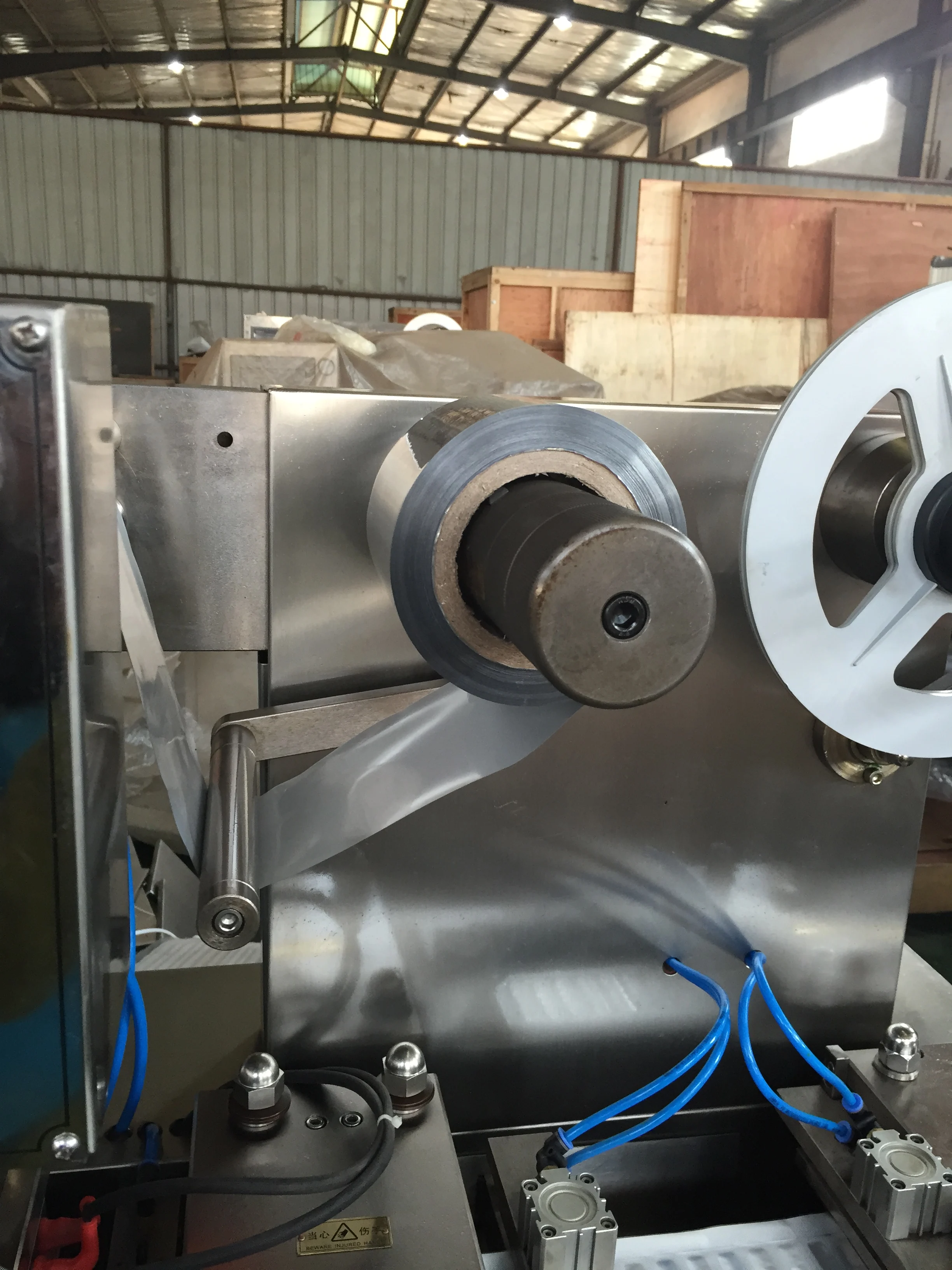 Cosmetic Factory Fill Seal Automatic Liquid Blister Coffee Milk Tea Packing Machine For Food/beverage Factory