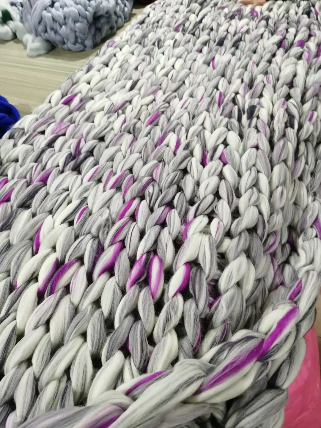 100% Chunky Knitted Mixed Merino Wool Throw Blanket