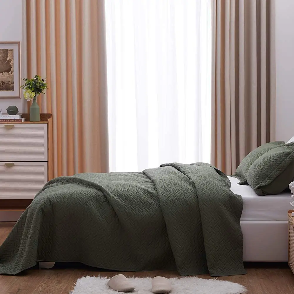 Olive Green Chain Pattern Bedspread Soft Lightweight Microfiber Coverlet, Luxurious Warm quilt set