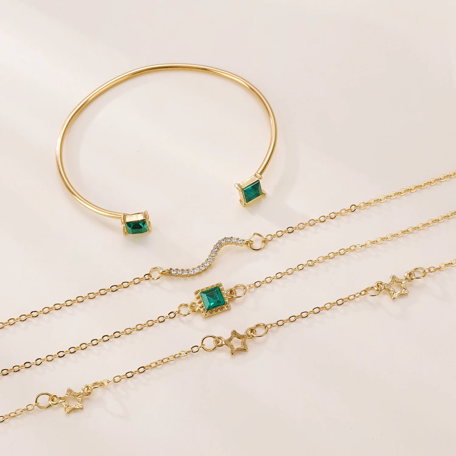 2024 Retro geometric love star set with green diamond square bracelet bracelet set ins bracelet woman