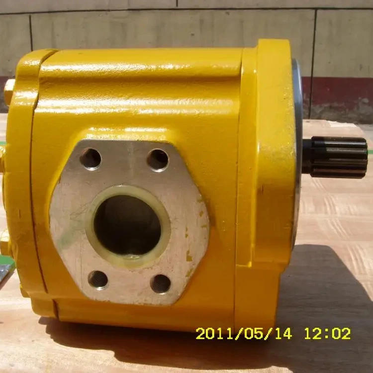 23A-60-11200 насос передачи GD511A-1 грейдер