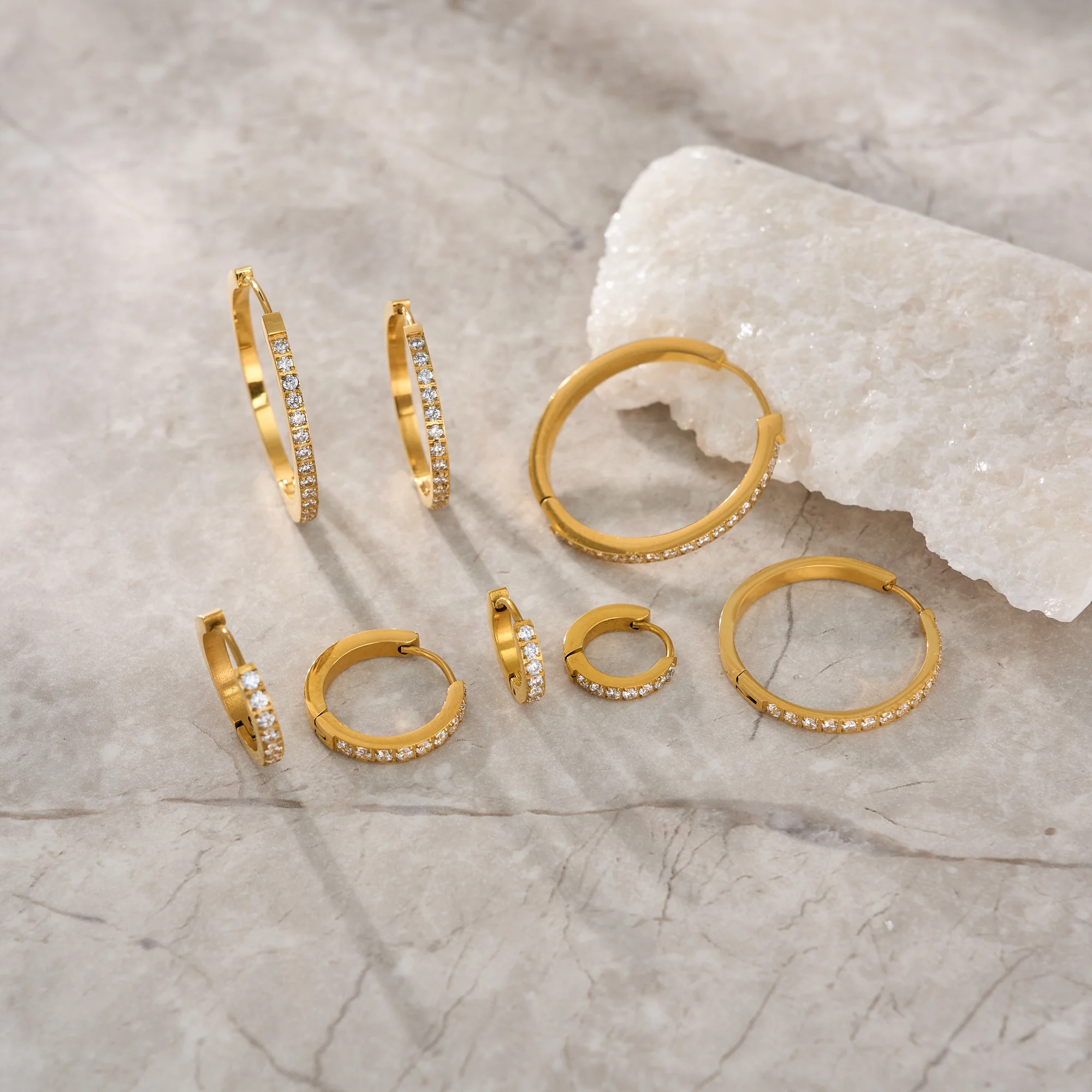 SUPER HOT SELLING Minimalist C Hoop Iced Out Zircon Multi Size Earrings Set Dazan New 18k Gold Plated Stainless Steel Jewelry