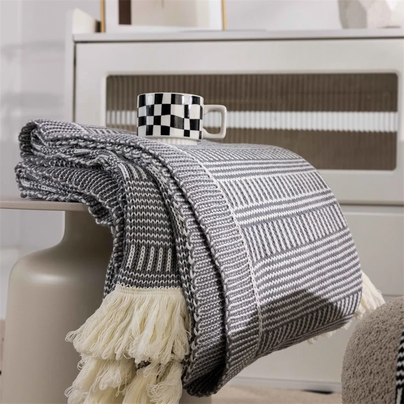 Hot selling soft and comfortable adult throw blank with tassels  with tassel sofa cover or for outdoor use bl
